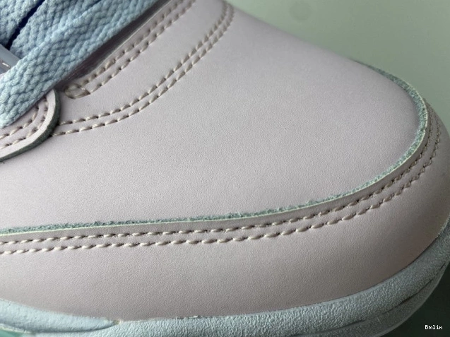 Boostmaster lin Easter DV0562-600 Air Jordan 5 0803